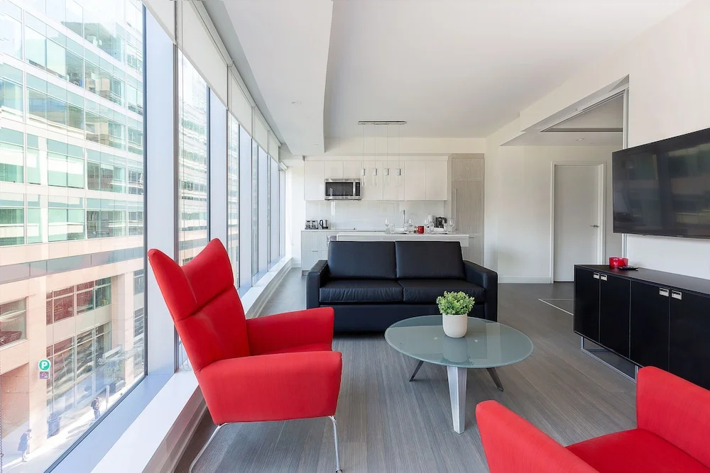 2 Bedrooms Suite with balcony
