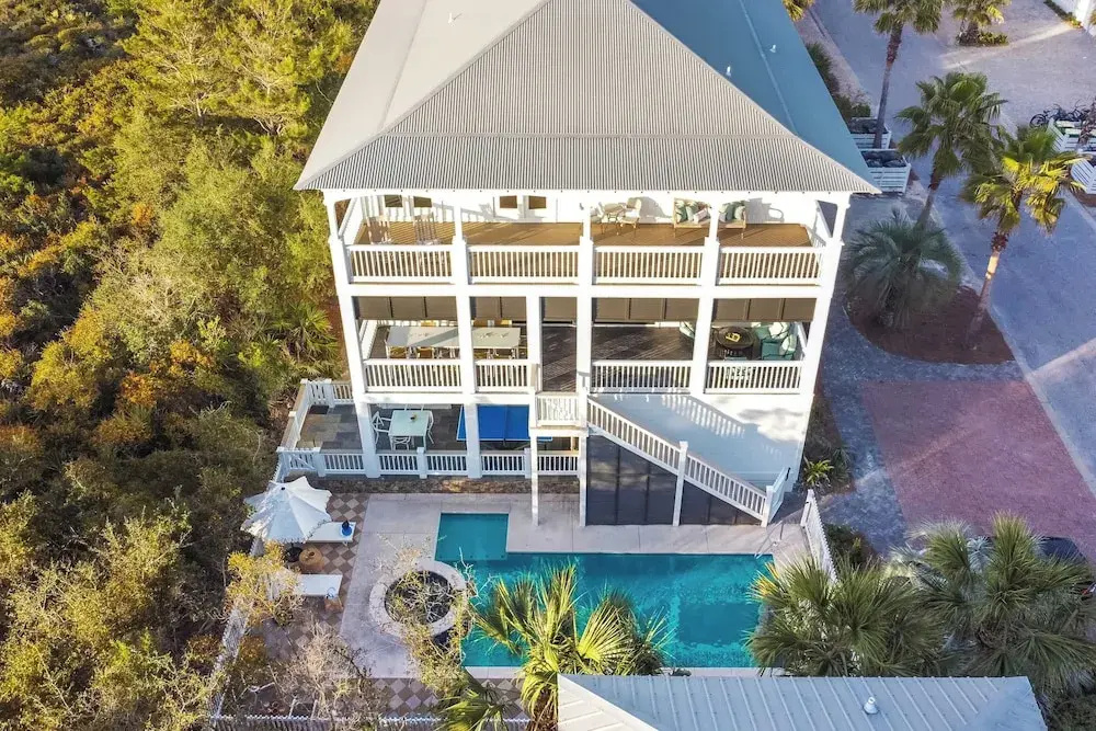 Fin by Avantstay 9 BR Destin Oasis With Pool & Spa Walk to Beach