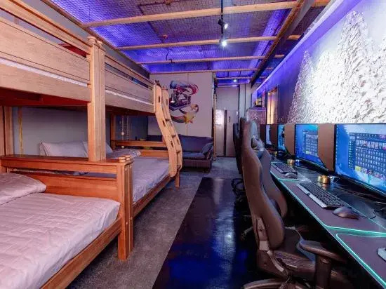 Luoyang T1 E-sports apartment