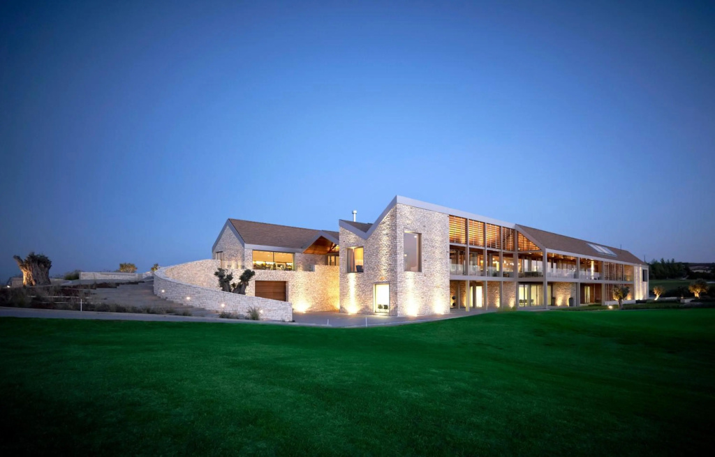 Minthis Resort