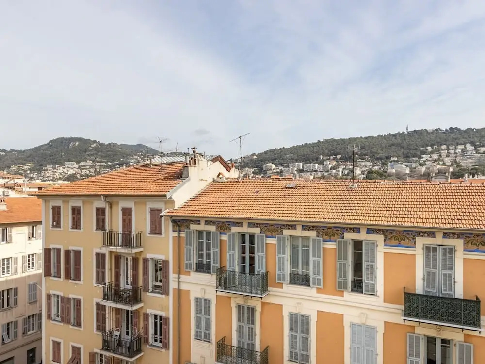 Elegant Holiday Home in Nice with Balcony