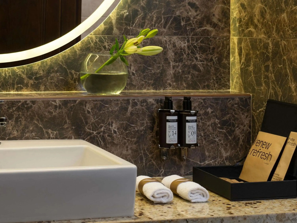 Mövenpick Hotel Cairo - Media City - фото 46