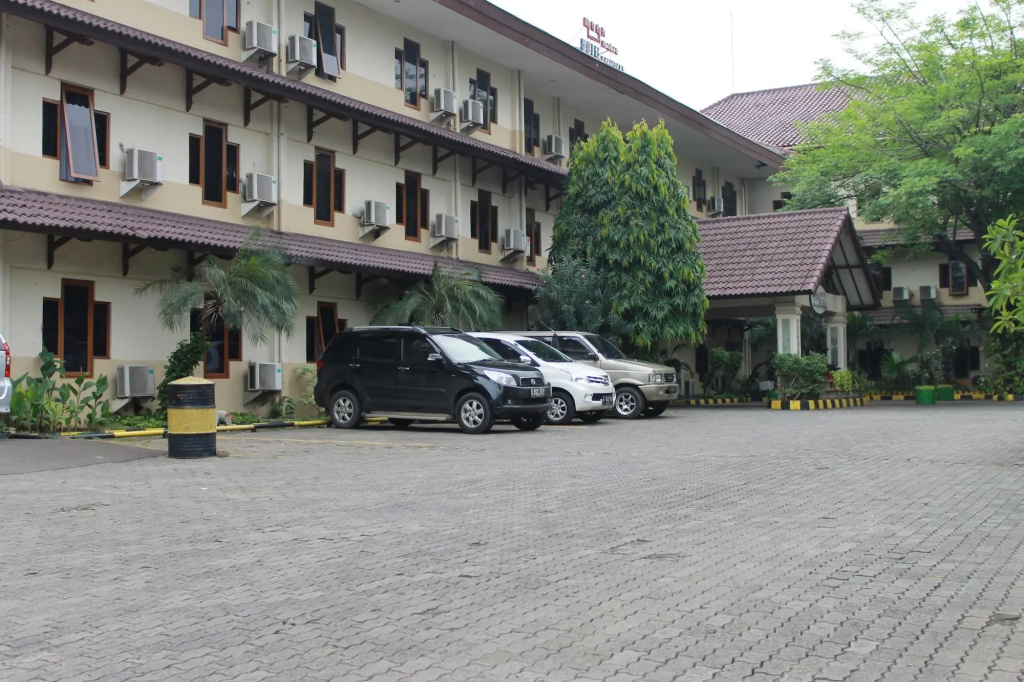 Mega Matra Hotel