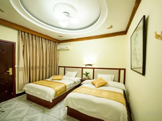 Jiangbei Linjiang Boutique Inn（FenghuangAncientTownScenicAreaShop) — 4