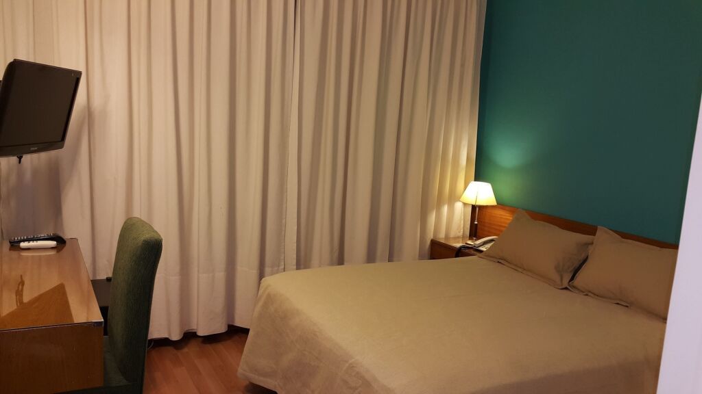 Hotel Avenida by null
