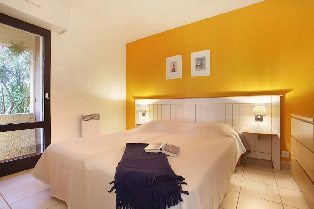 2 Bedrooms Standard Apartment