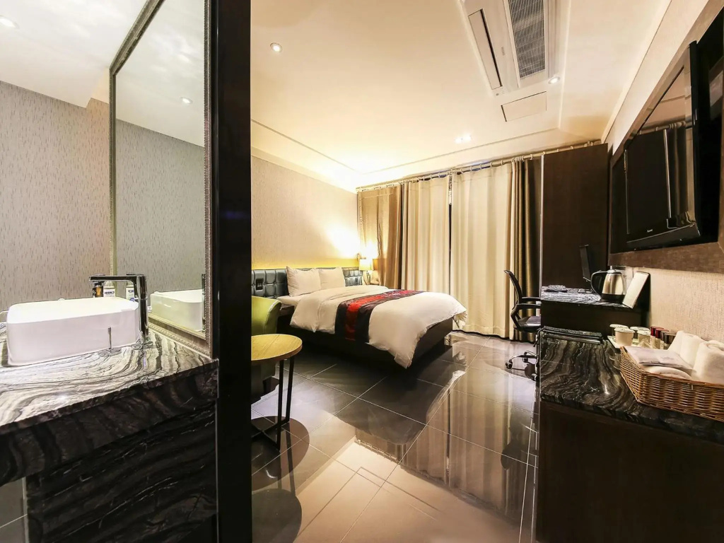Hotel photo 15