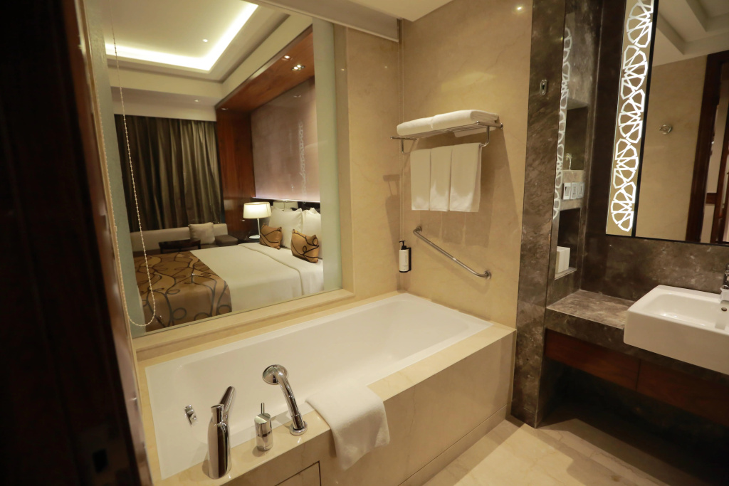 Crowne Plaza New Delhi Rohini by IHG - фото 8