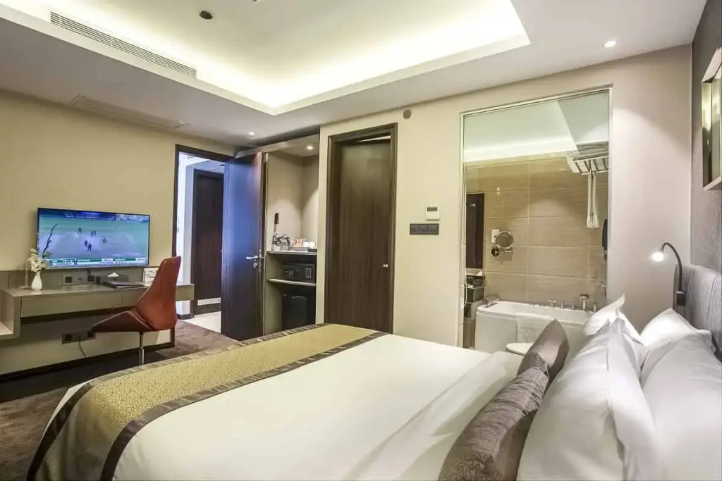 Executive Suite
