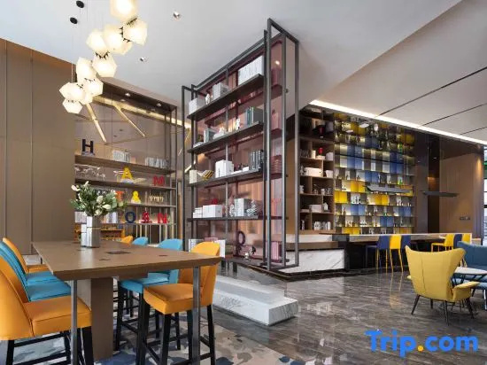 Food & Beverage