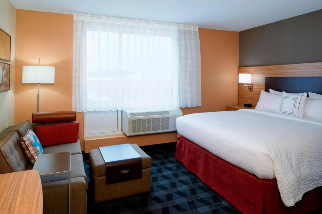 TownePlace Suites by Marriott Grand Rapids Airport - фото 6