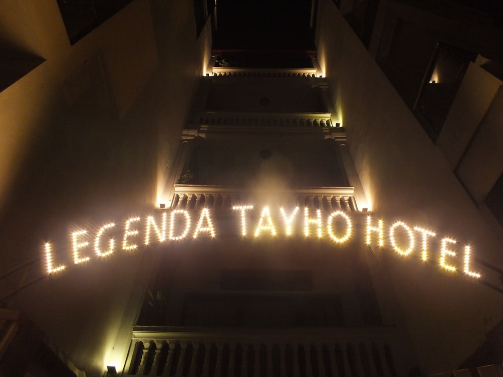 Legenda Tay Ho