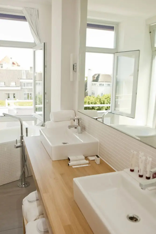 Suite with sea view
