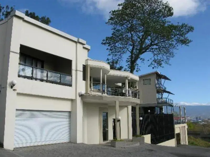 Casa Cristal Boutique