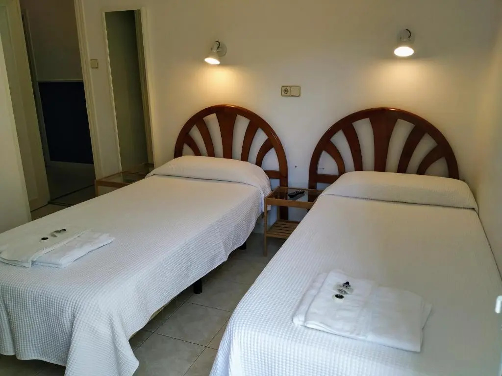Standard Double room (twin beds)
