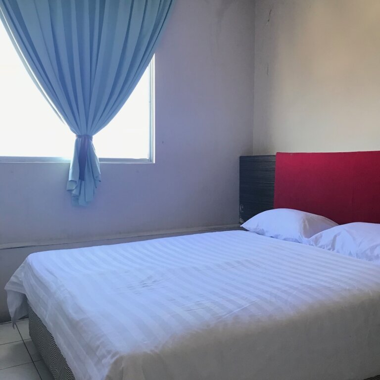 Iskandar Sinsuran Guesthouse