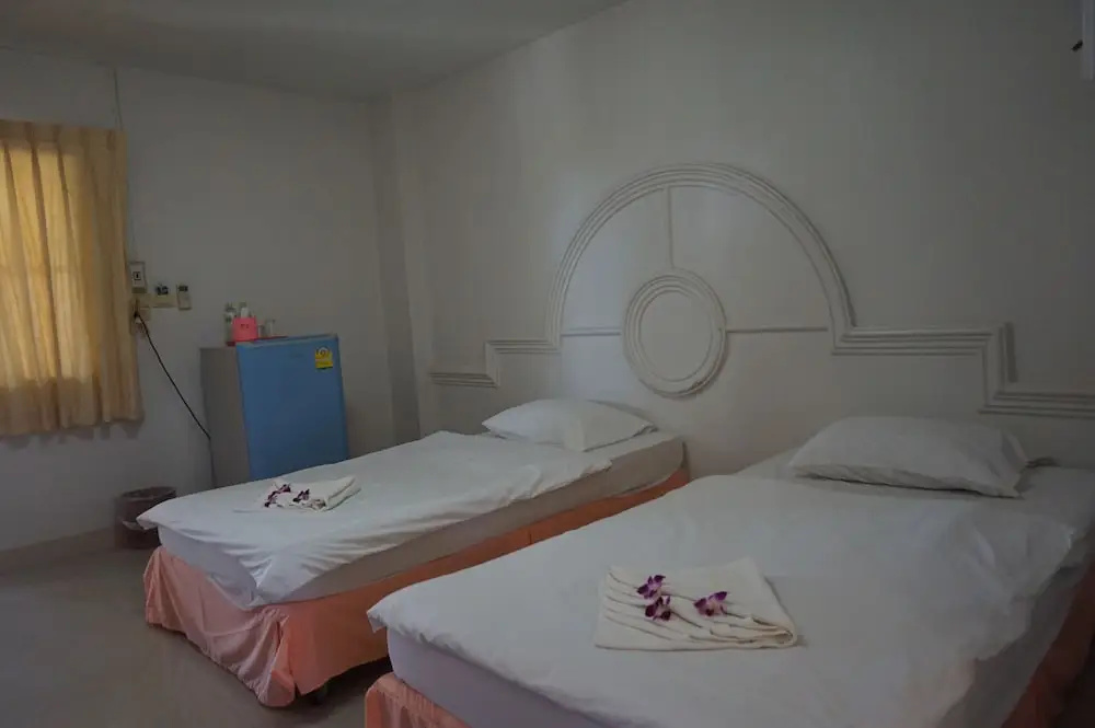 Standard Double room (twin beds)