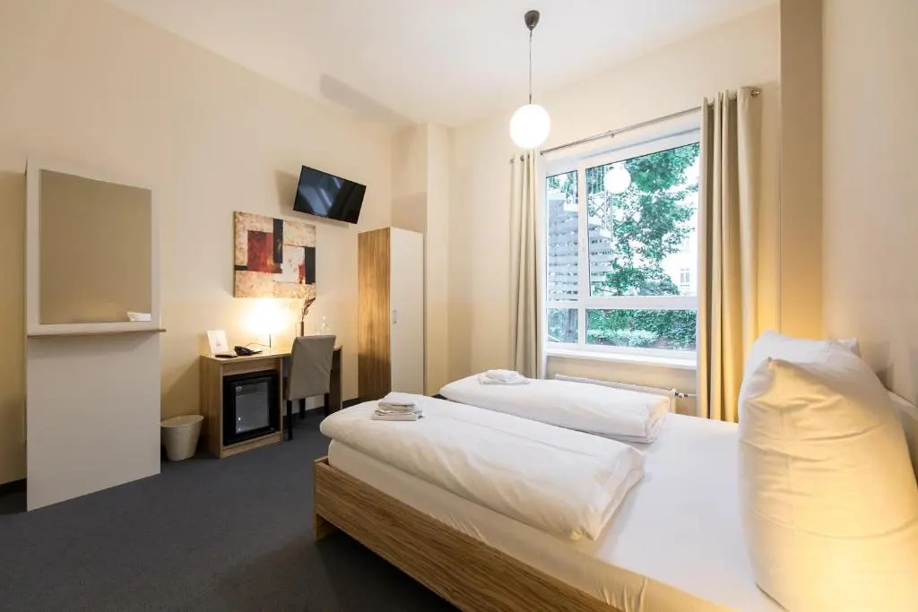 Superior Double room (full double bed)