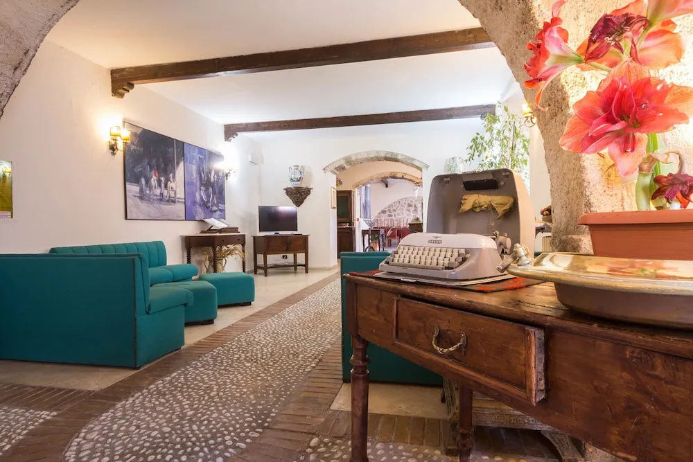 Hotel photo 16