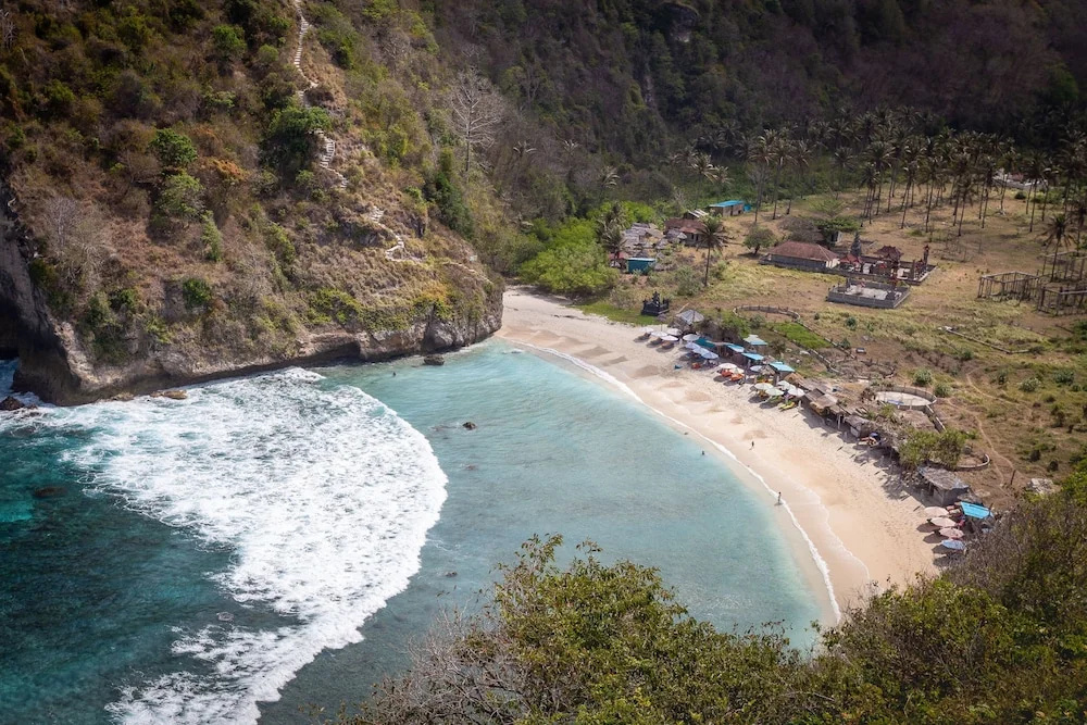 Beach & Waterfront
