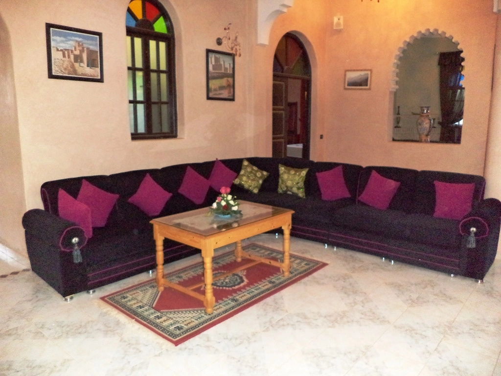 Lobby & Reception