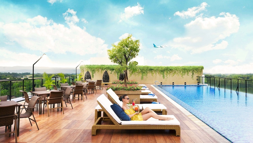 Beach & Waterfront