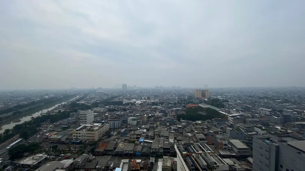Homey And Tidy 2Br Apartment At Seasons City Latumenten