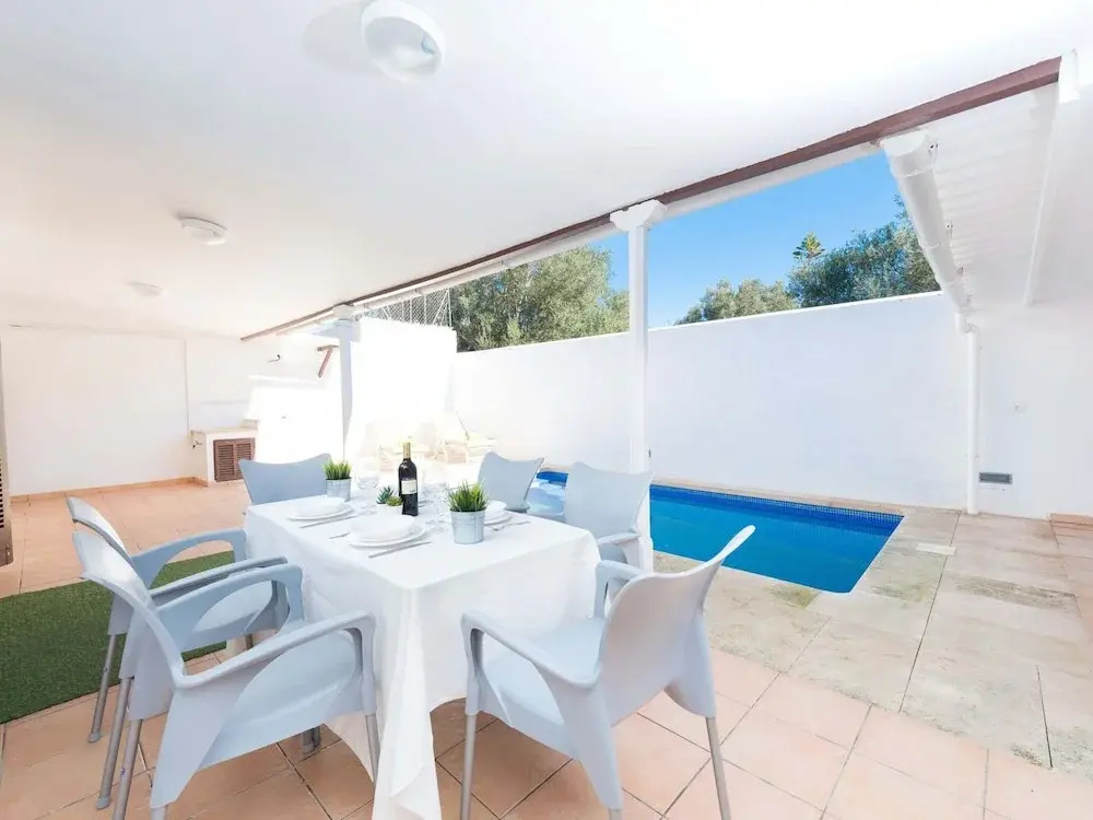 Sestanyolet - Villa With Private Pool. Free Wifi