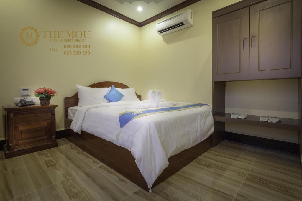 The Mou Hotel by null