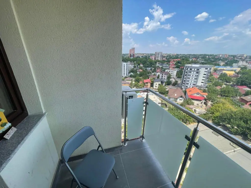 Lazar Towers Studios & Apartments near Palas