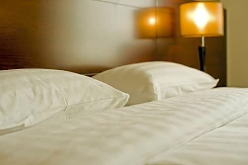 Hotel Sixty3