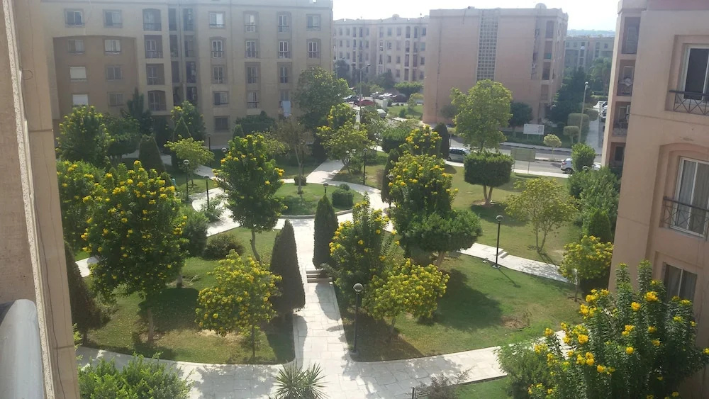 Luxurious Apartment in El Rehab City
