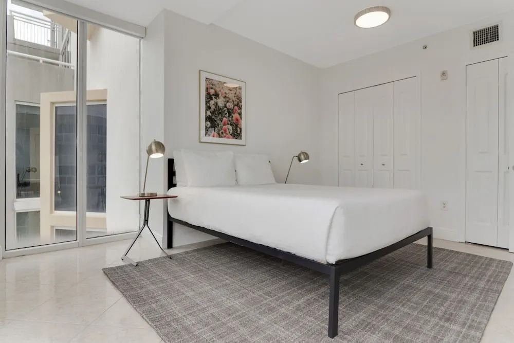 Roami at Sunny Isles