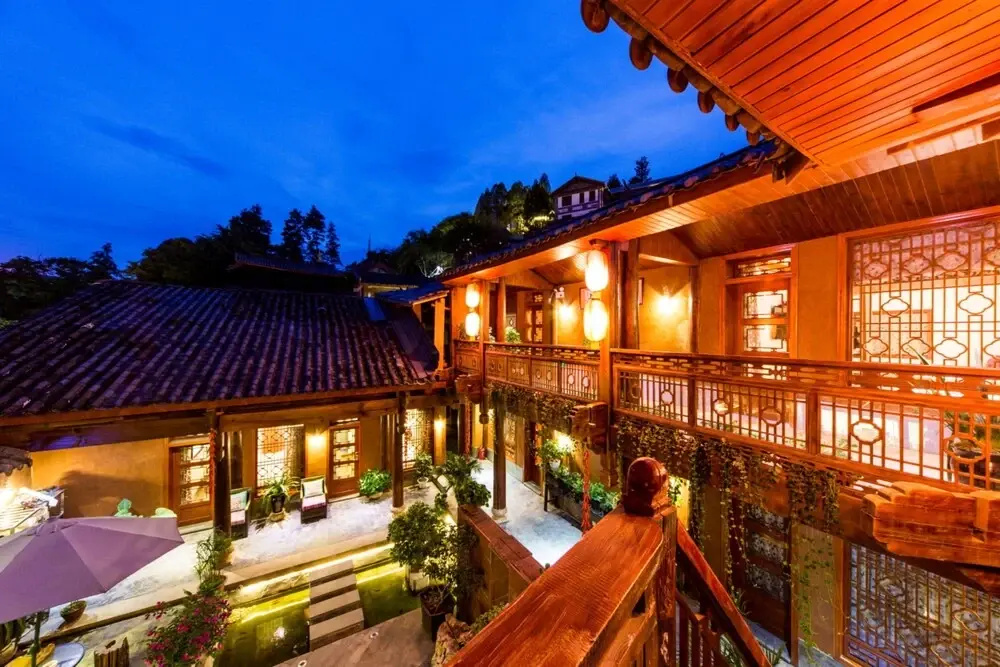 Lijiang Bairui Vacation Hotel