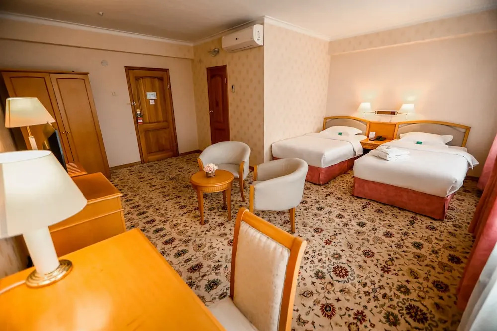 Continental Hotel - Chambres