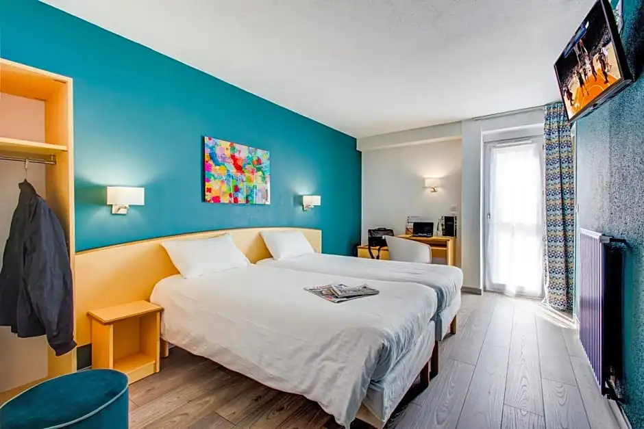 Standard Double Family room (twin beds)