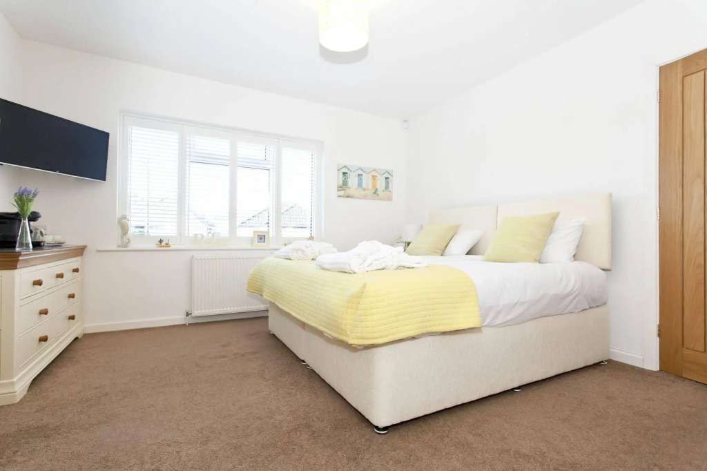 Avon Beach Bed and Breakfast