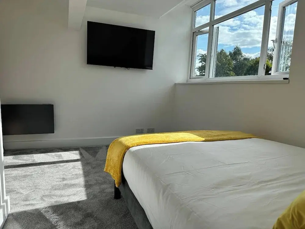 6 Guests/free Parking/old Trafford/20min City