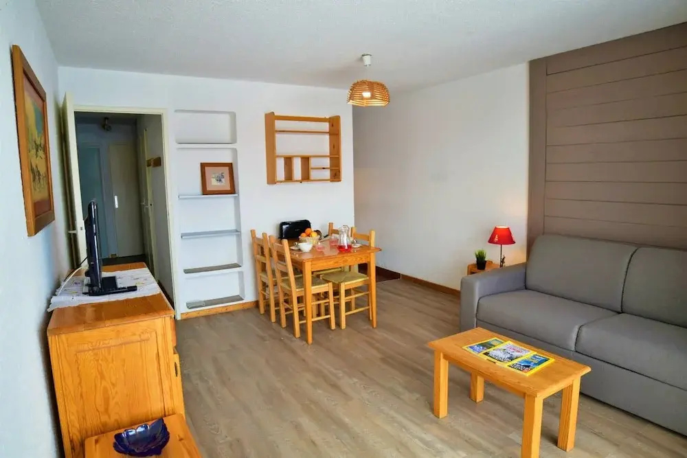 Voir la photo 2 — Charming Stay With Balcony