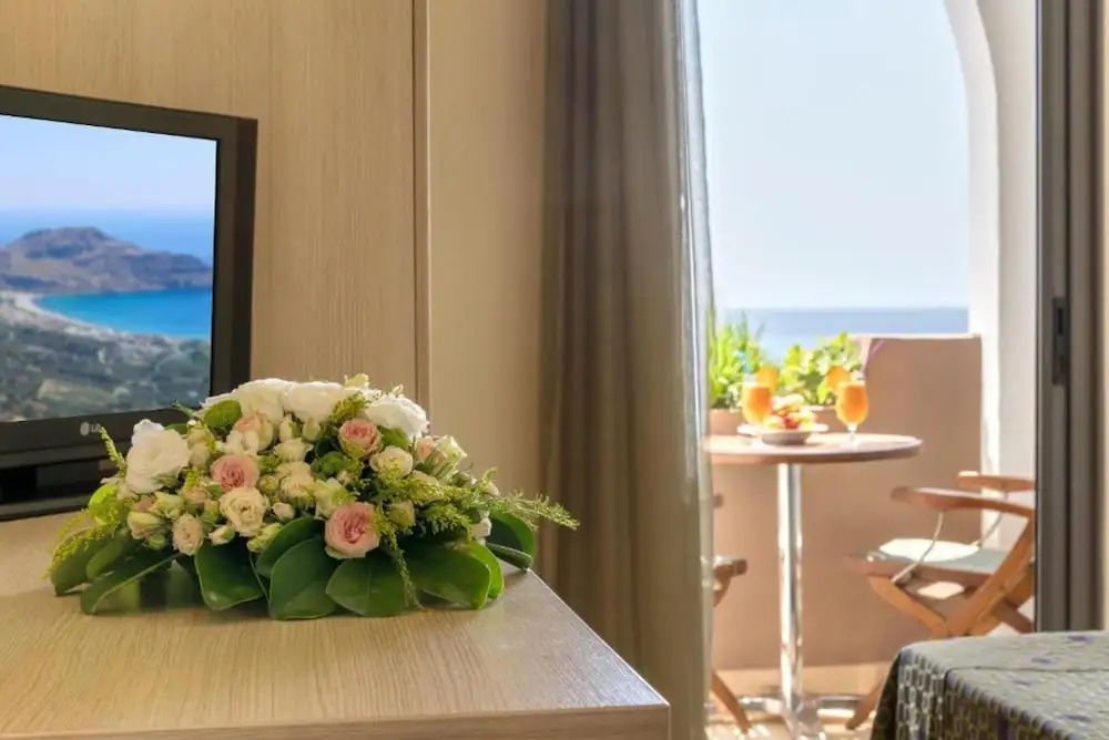 Superior Double room with balcony and with sea view (full double bed)
