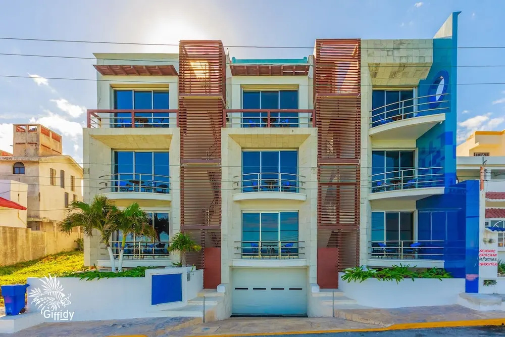 Deep Blue Condos - 102