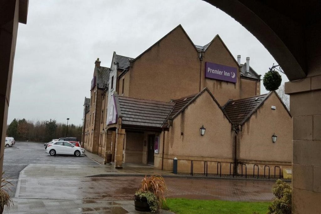 Premier Inn Falkirk (Larbert) hotel image