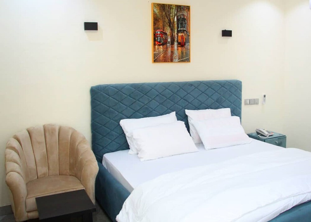 Hotel photo 8