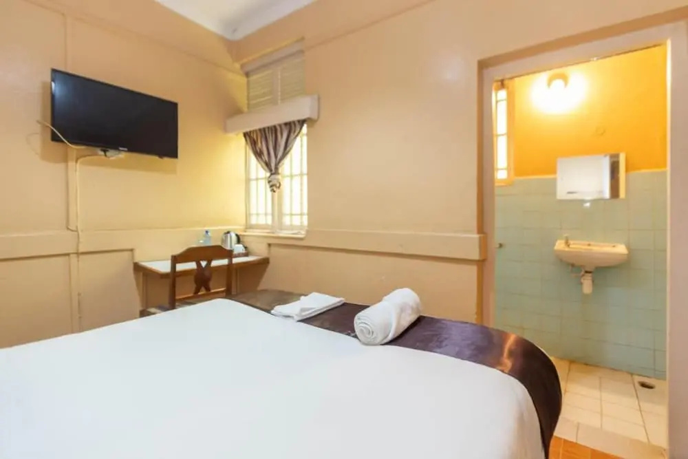 Impala Hotel - Chambres