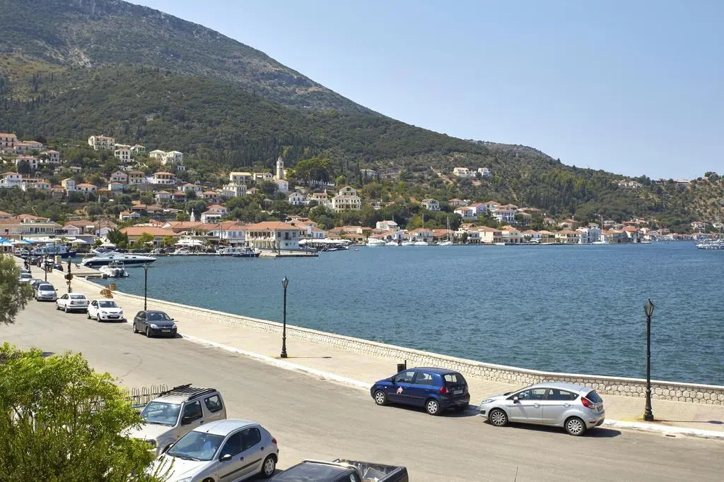 Beach & Waterfront