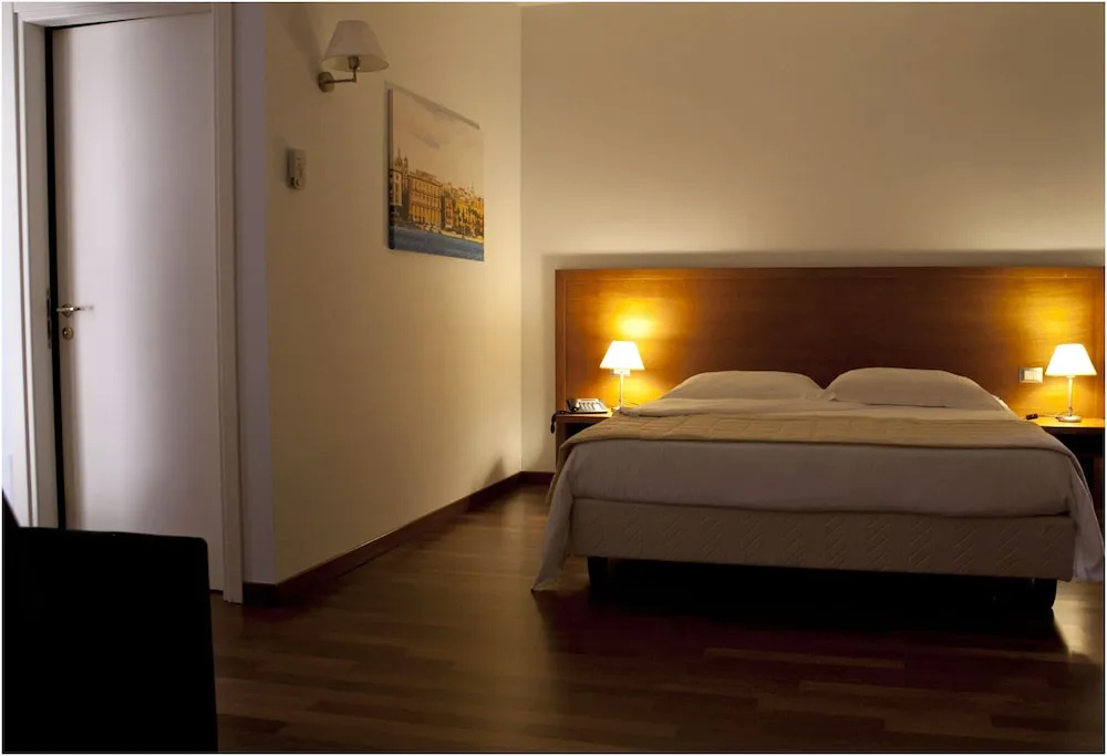 Tiziano Hotel - Chambres