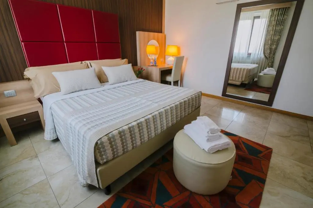Standard Double room (full double bed)