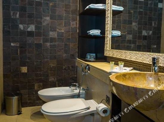 Park Hotel Apartments
