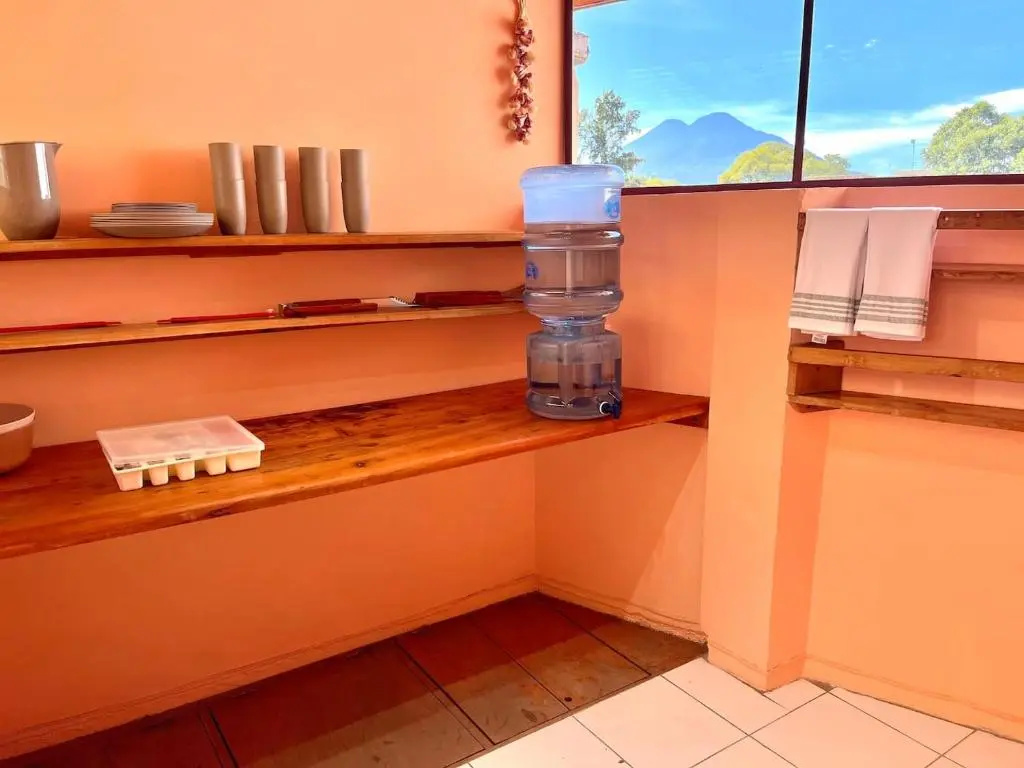Casa Centro Panajachel / Parqueo Privado / 7-12 pax