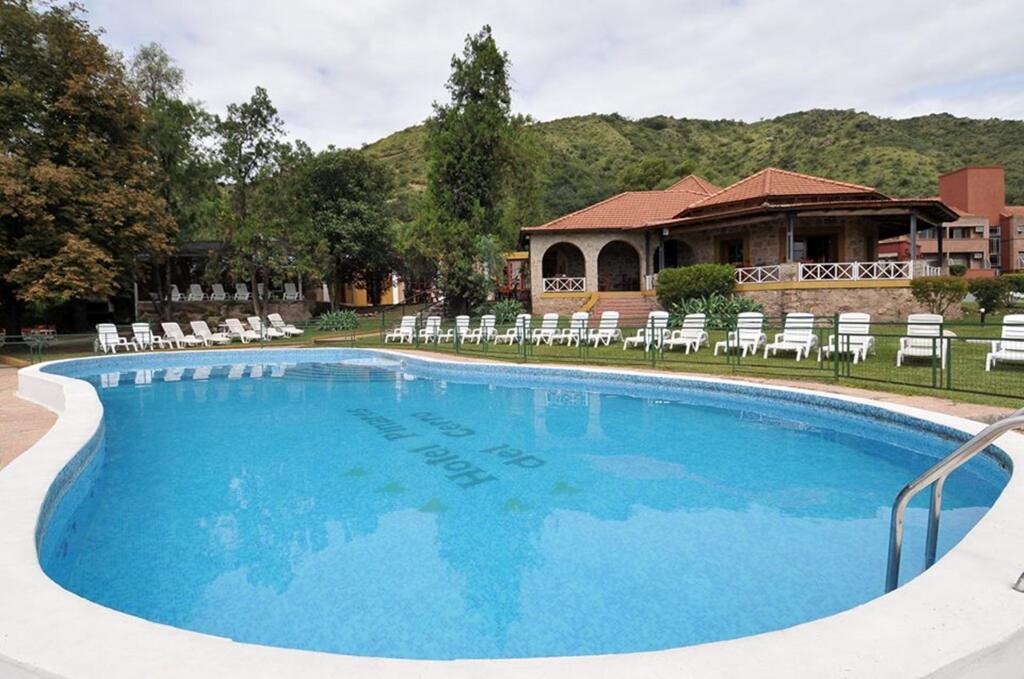 Pinares del Cerro Resort & Suites picture